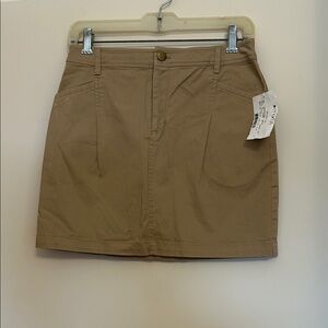 Q Mack cotton/elastane skirt front pockets tan colour button/zip front sz xs nwt